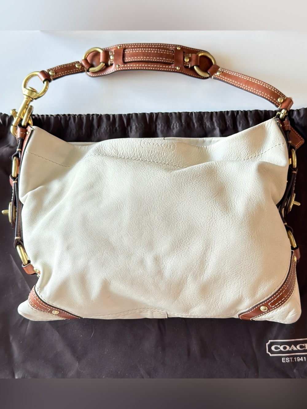 COACH Full Leather Shoulder Bag Cognac Tan Trim Gold Hardware w/Box & Tags!
